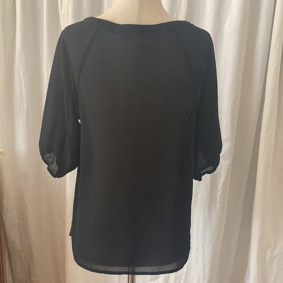 Gorgeous boho sheer black eyelet blouse, puff sleeve black , size XS - Picture 5 of 9